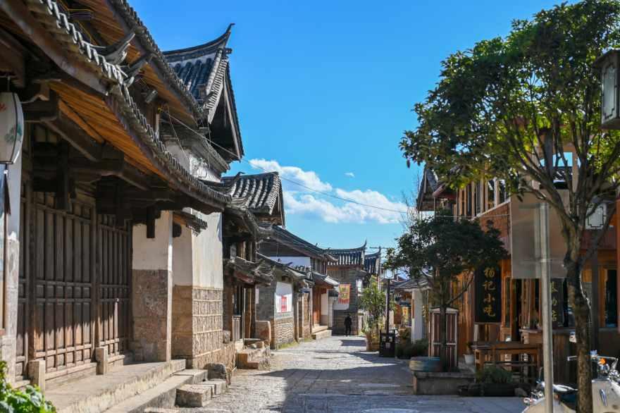 逃离废弃的城堡